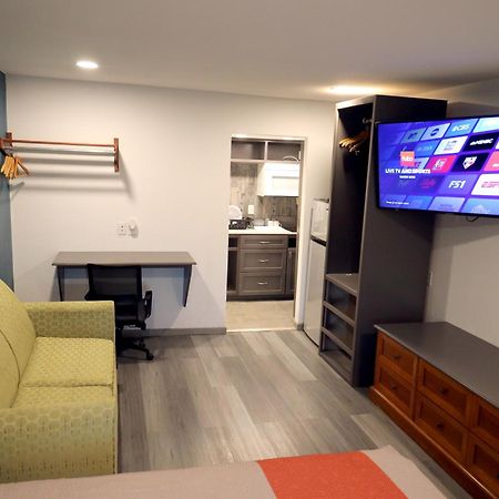 Town Place Studio Apartment Snyder Exterior foto
