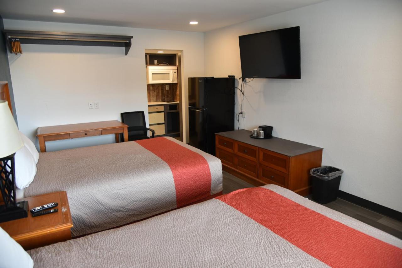 Town Place Studio Apartment Snyder Exterior foto